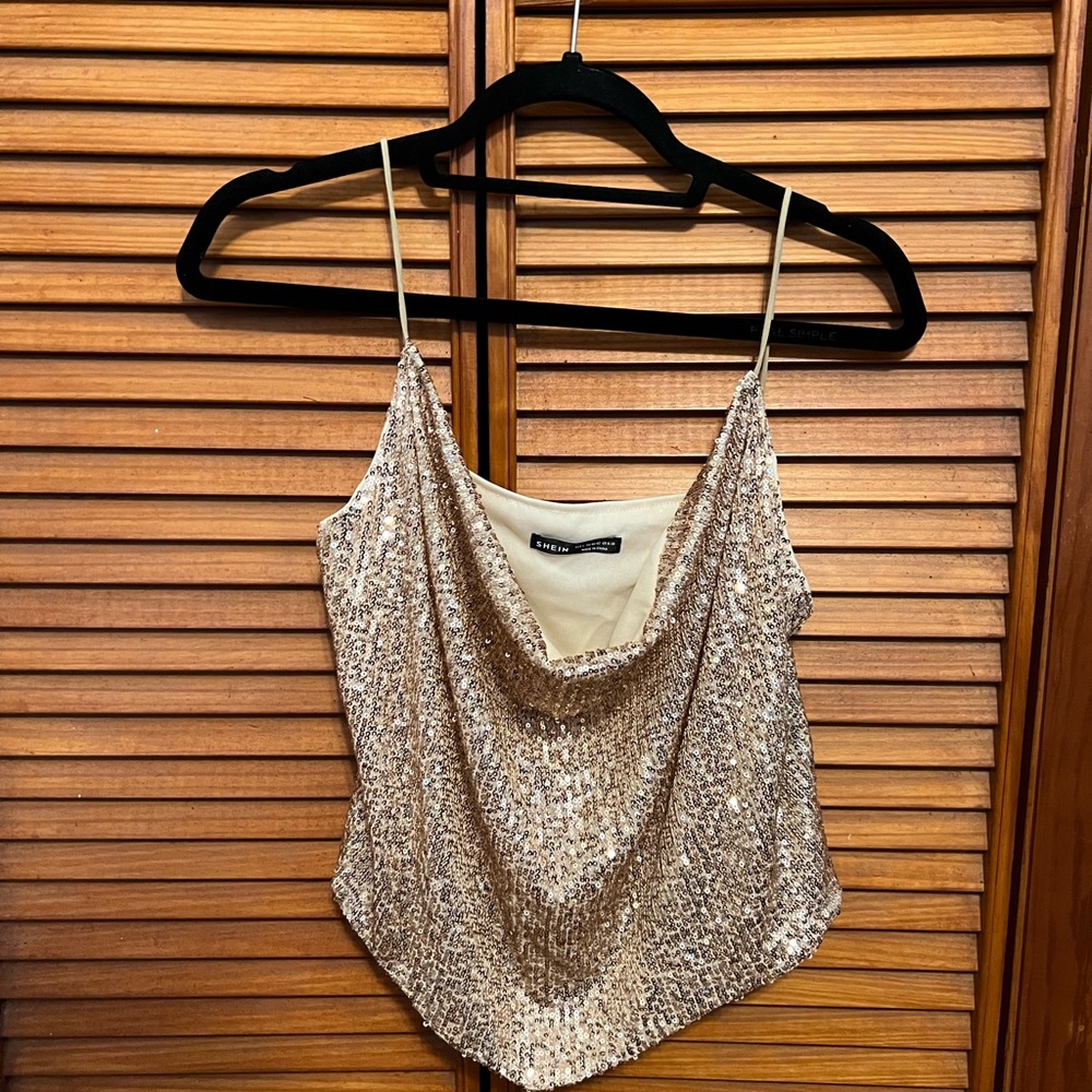 Dropneck sequin tank